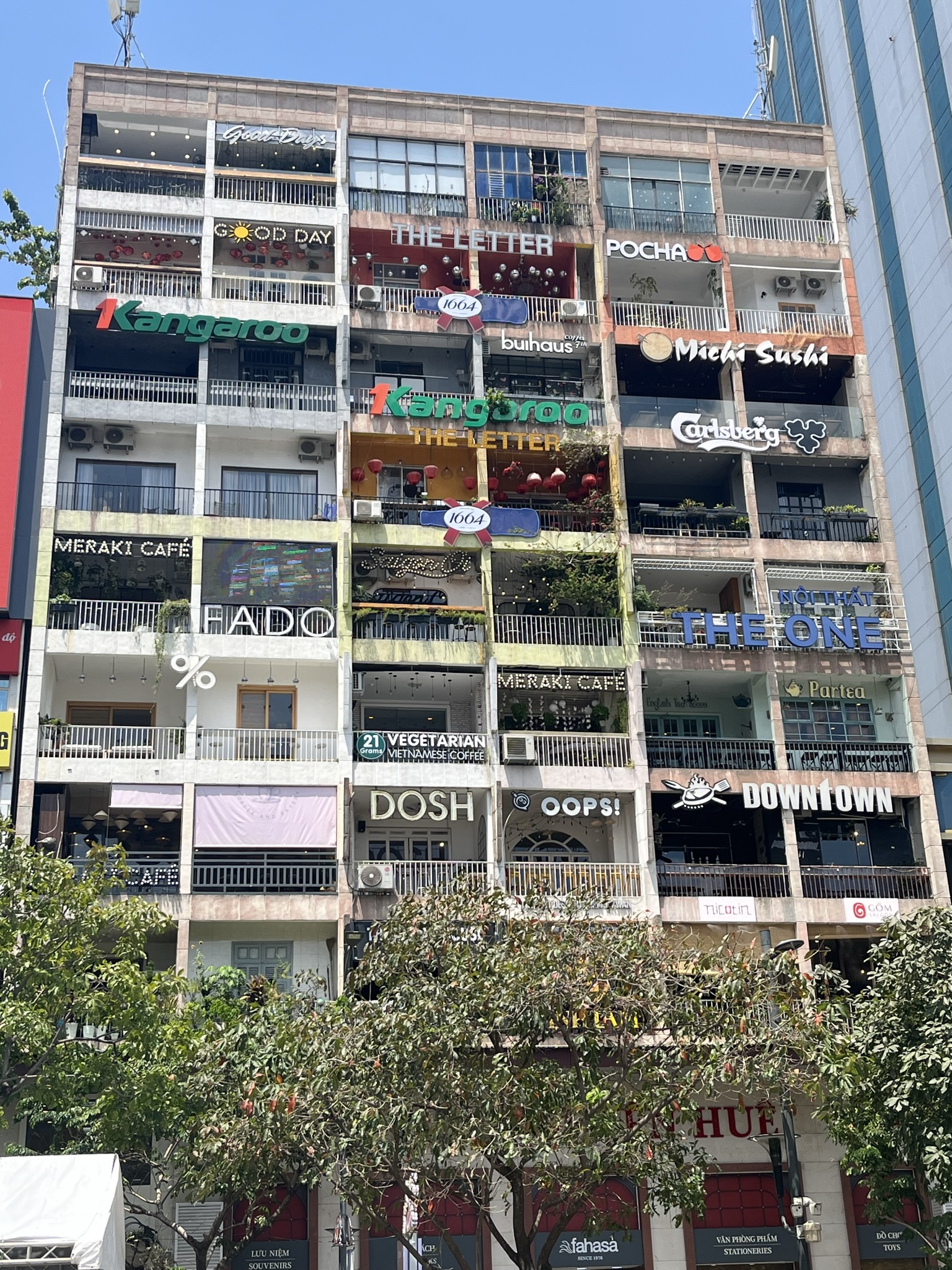 cat hotel ho chi min city