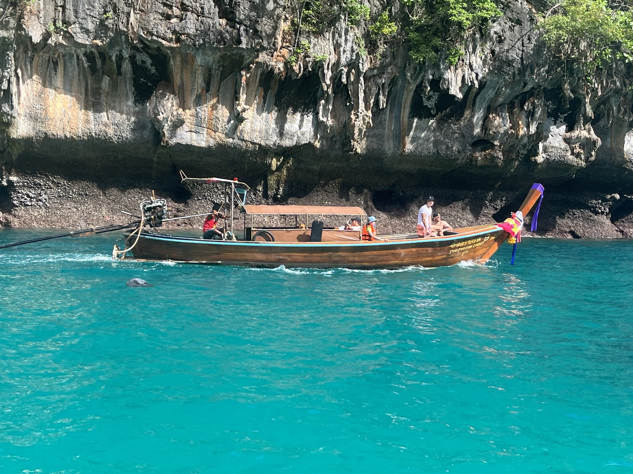 Phi phi tours in phuket