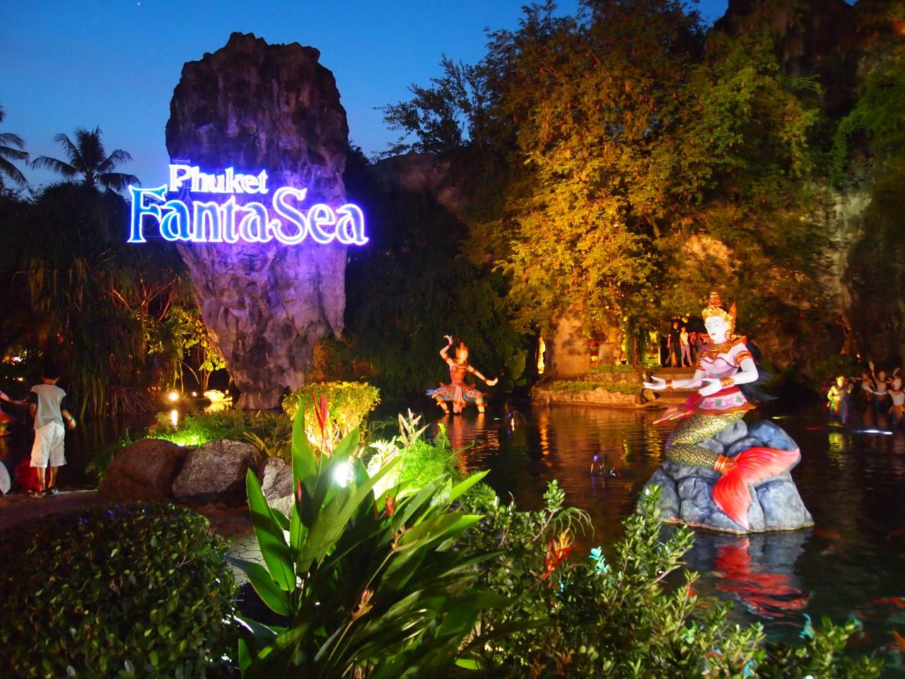 Phuket fantasea kamala Beach